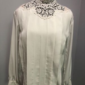 Lace neck White Blouse